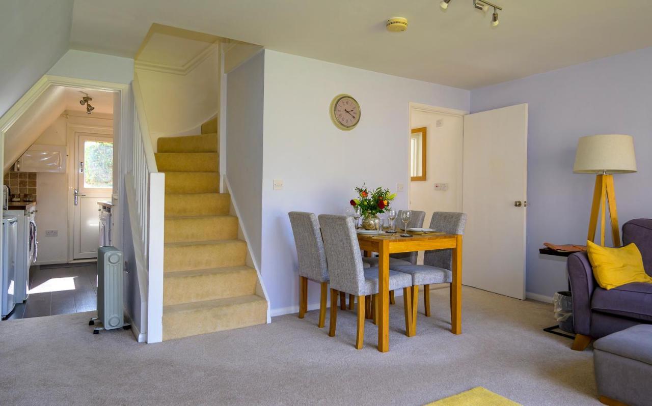 Escape To A Clifftop Chalet With Pool And Tennis Onsite - 1A Kingsdown Holiday Park Exterior photo